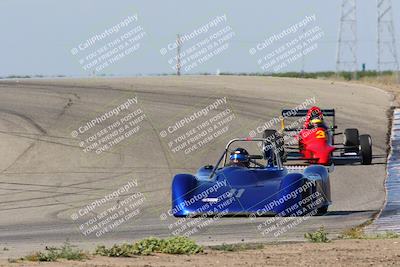 media/Apr-30-2022-CalClub SCCA (Sat) [[98b58ad398]]/Group 6/Race (Outside Grapevine)/